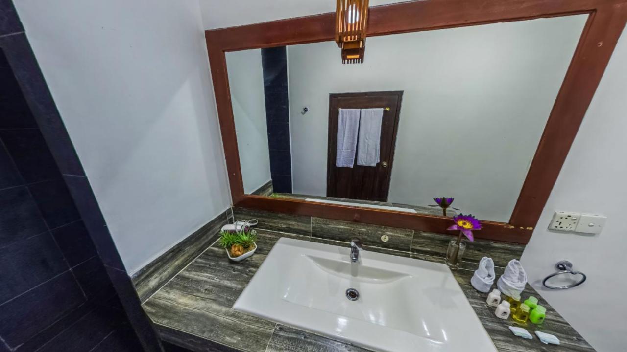 Sundaras Ltd Hotel